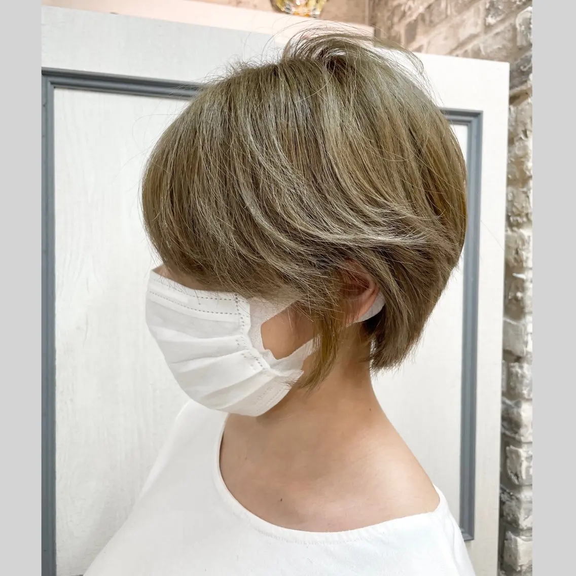 ショート ヘアカラー やない さとみのヘアスタイル