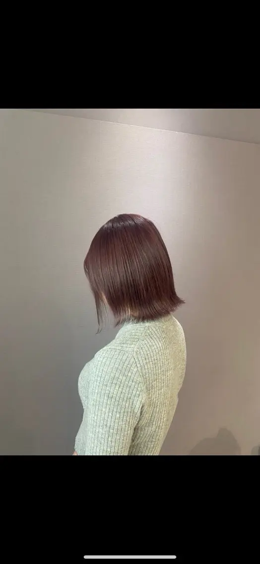 ミディアム ボブ 外ハネヘア 盛田 望来のヘアスタイル