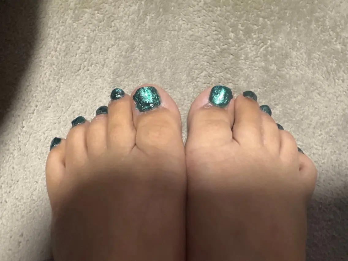 ミニモ学割👩🎓オフ込💎フットネイルの写真
