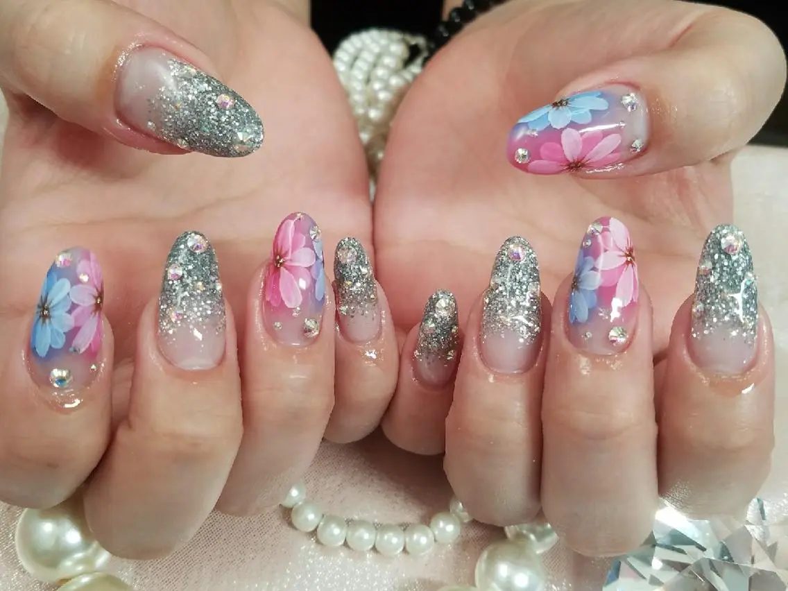 ネイル ショート アートネイル ジェルネイル スカルプネイル ･:*+.✳︎˚✧₊ MAKI NAILのネイルデザイン