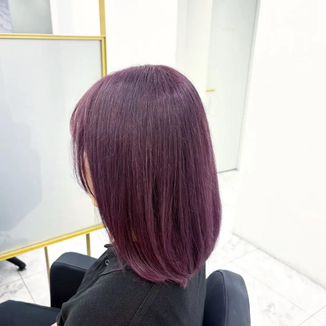 ロング カラー ブリーチ ラベンダーカラー ヘアカラー トリートメント 中山 ちかのヘアスタイル