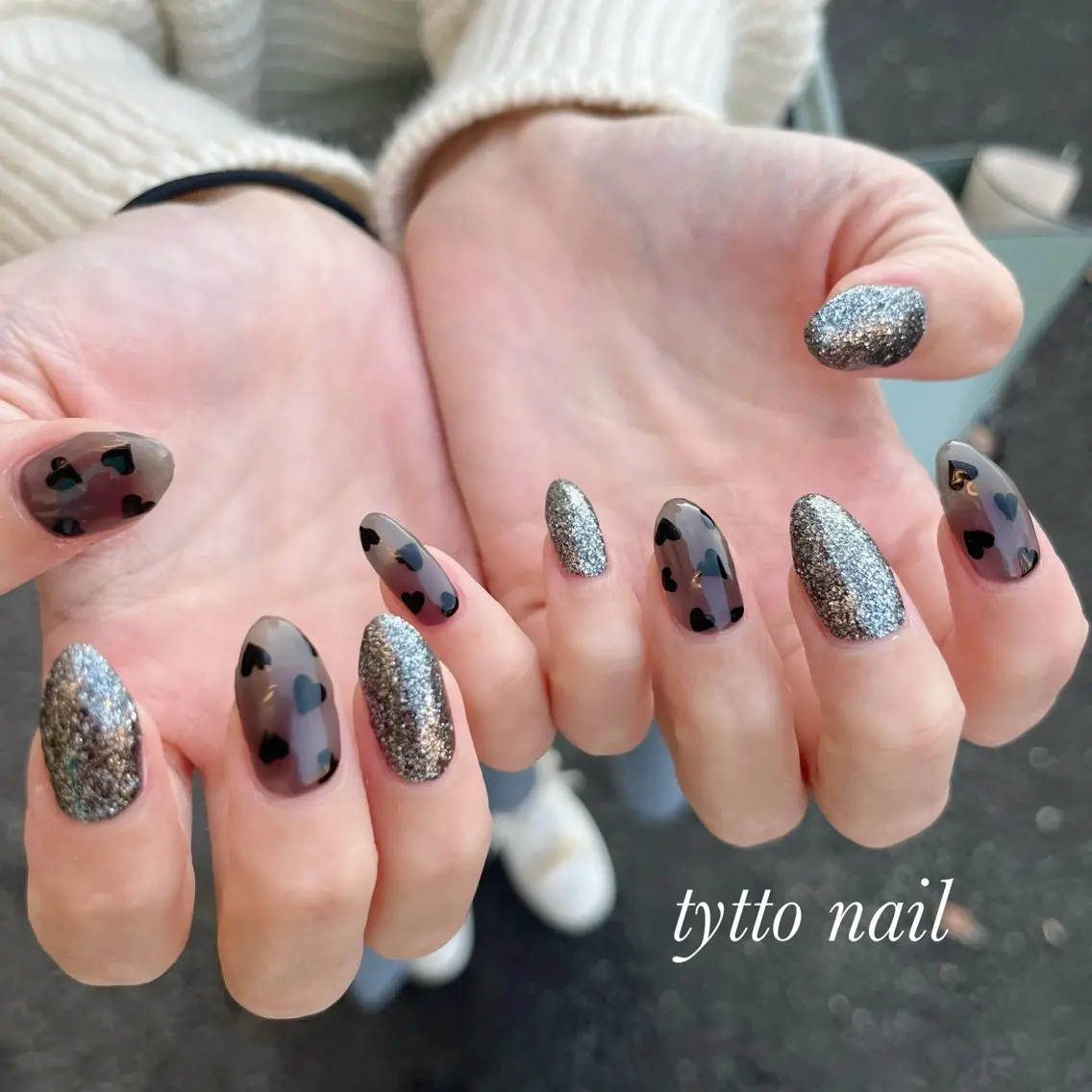 ネイル ガーリー ハート キラキラネイル ラメ(グリッター) オフィスネイル ハンドネイル tytto nail ❤︎‪‪eri‪‪のネイルデザイン