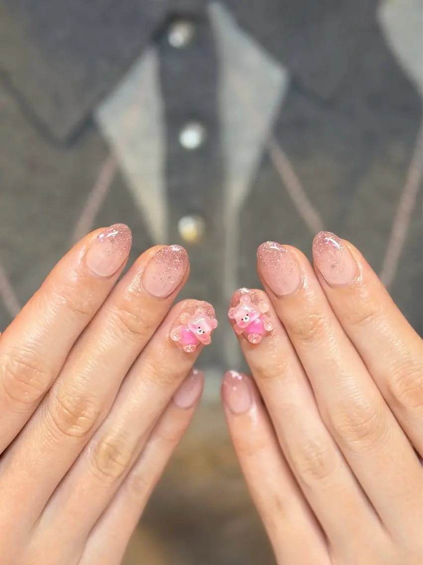 ネイル フラッシュネイル ラメ(グリッター) ラメグラデーション yume 🎀大人ガーリー🎀のネイルデザイン