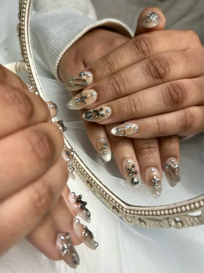 ネイル ブラウン チークネイル マグネットネイル ハンドネイル holly nailのネイルデザイン
