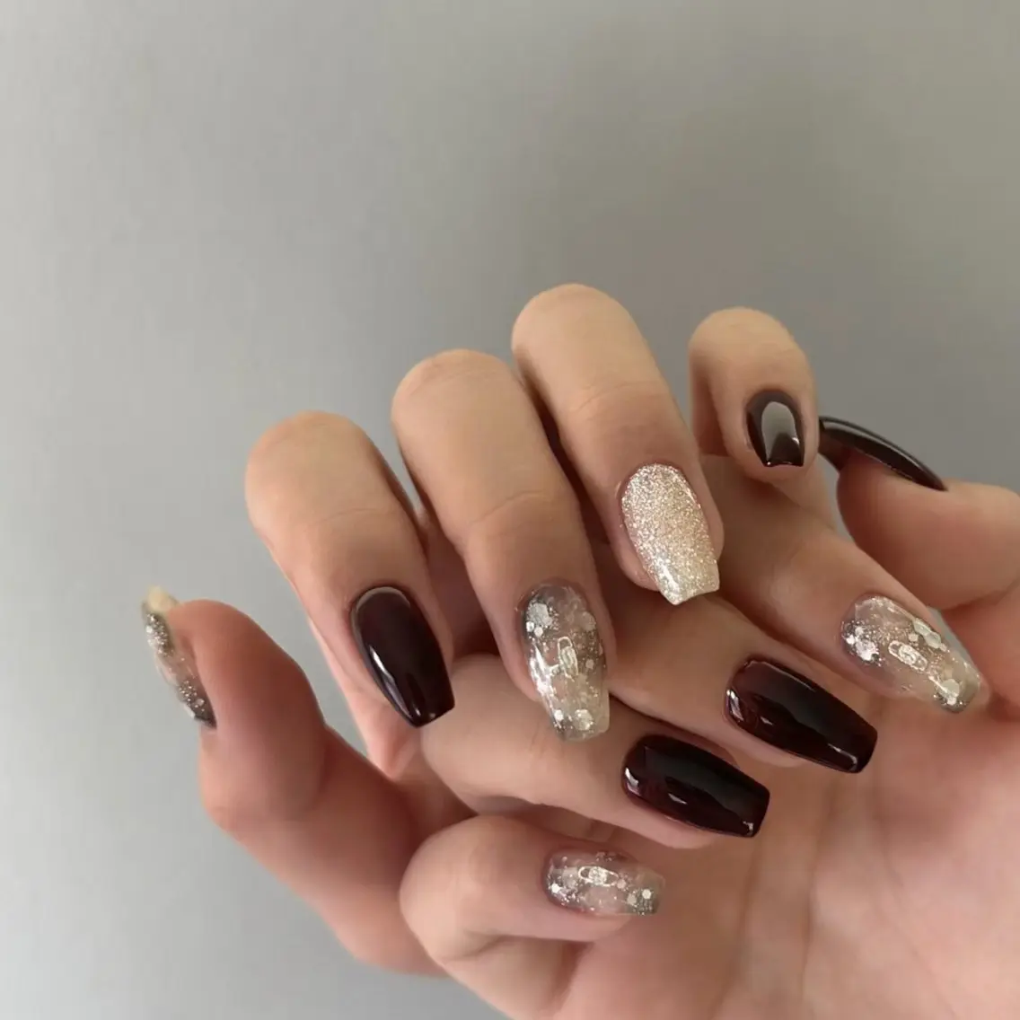 ネイル l o a _ n a i lのネイルデザイン