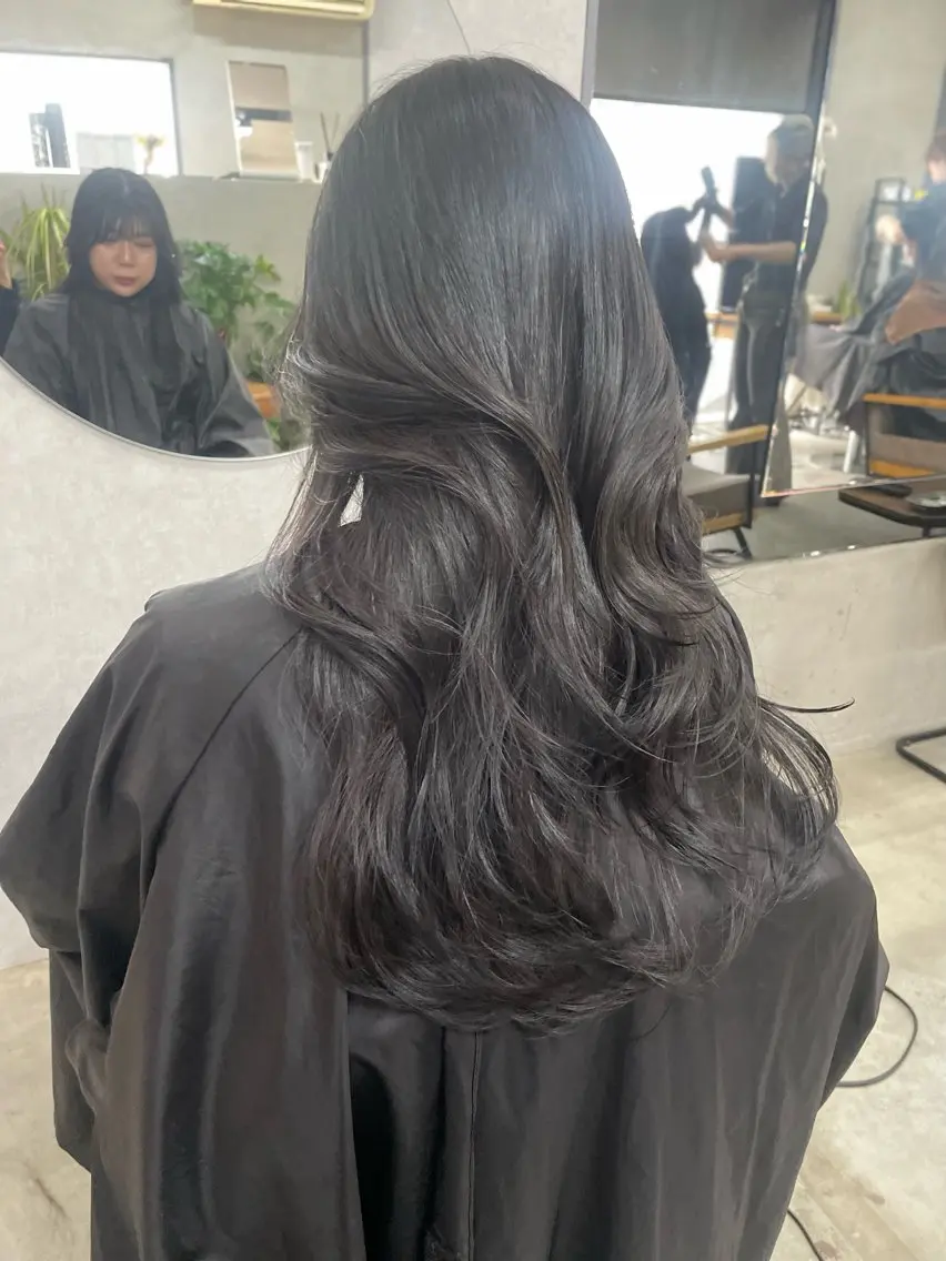 ロング カラー レイヤーカット AIRI layer cut hairのヘアスタイル