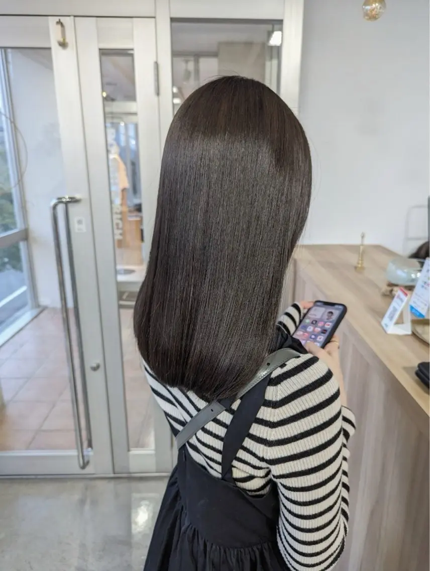 カラー 髪質改善が得意✨ 榎本亜衣のヘアスタイル