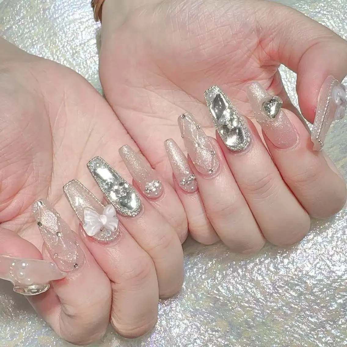 ネイル ハンドネイル Queens 榊 まおのネイルデザイン