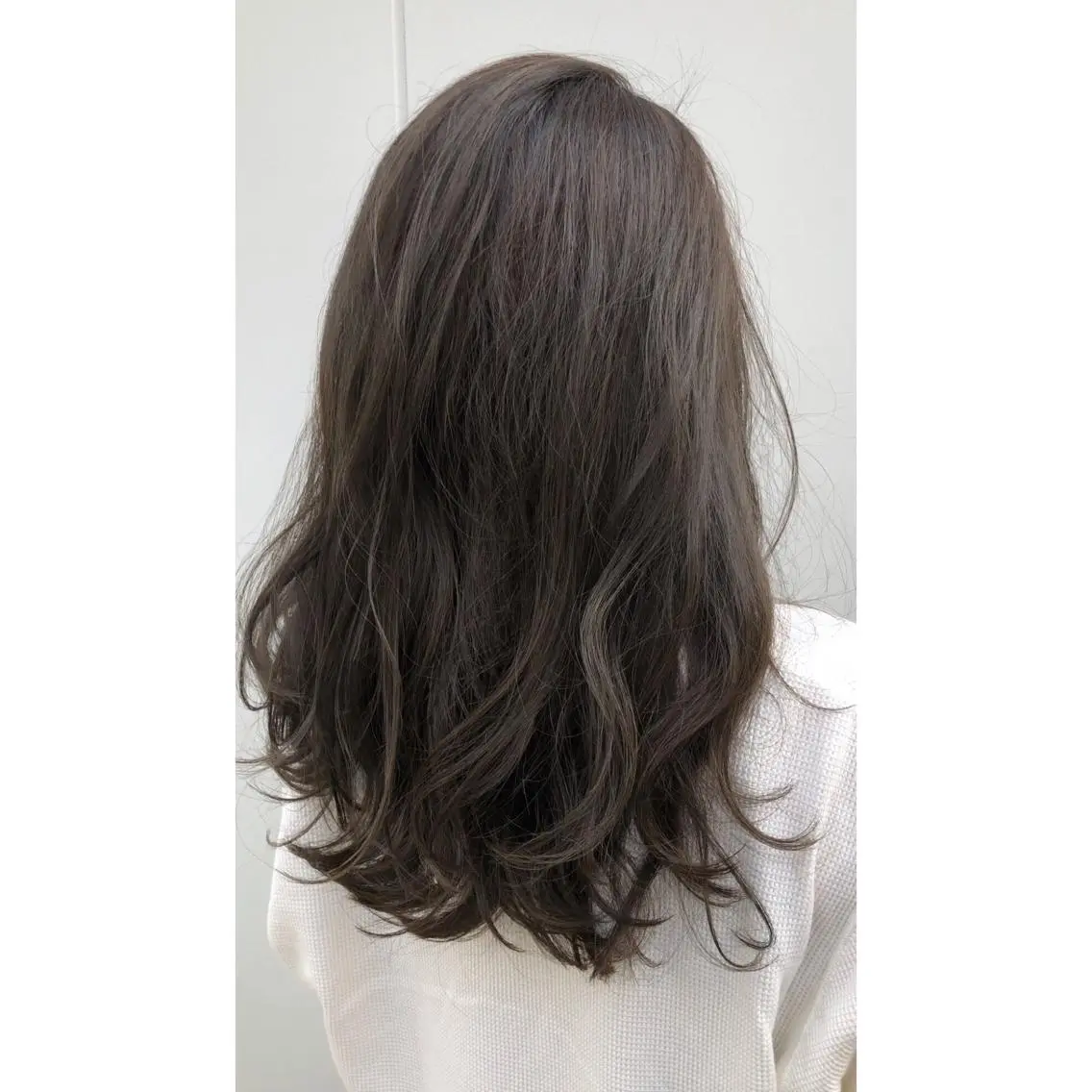 カラー グレージュ カーキグレージュ パーソナルカラー診断 できます 木曽 主博のヘアスタイル