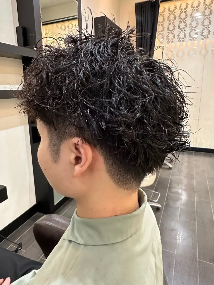 パーマ メンズ ナチュラルヘア 神田一瑳のヘアスタイル