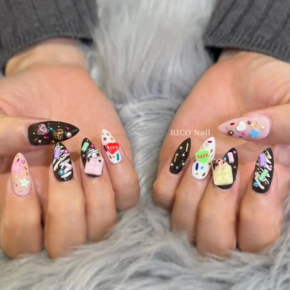 ネイル ハンドネイル RICO Nail パーツつけ放題🌈のネイルデザイン
