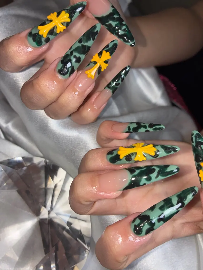 セミロング ハンドネイル YOKOSUKA NAILS💅⚓️のネイルデザイン
