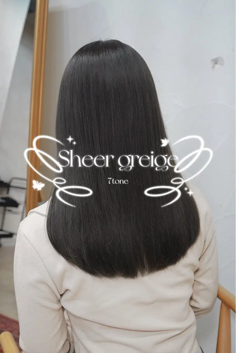ロング カラー グレージュ シアーグレージュ ヘアカラー 透明感オリーブカラー カラー/チサトのヘアスタイル