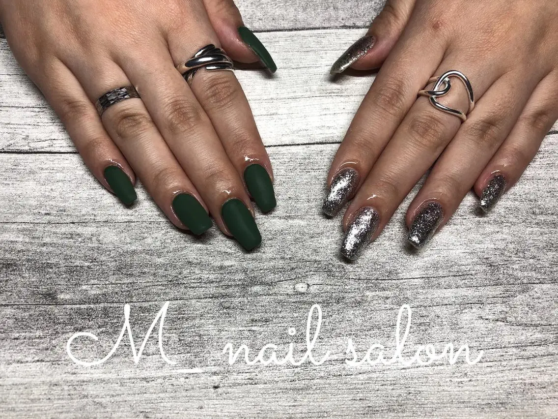 ネイル ジェルネイル パラジェル シンプルネイル M_ nail salonのネイルデザイン