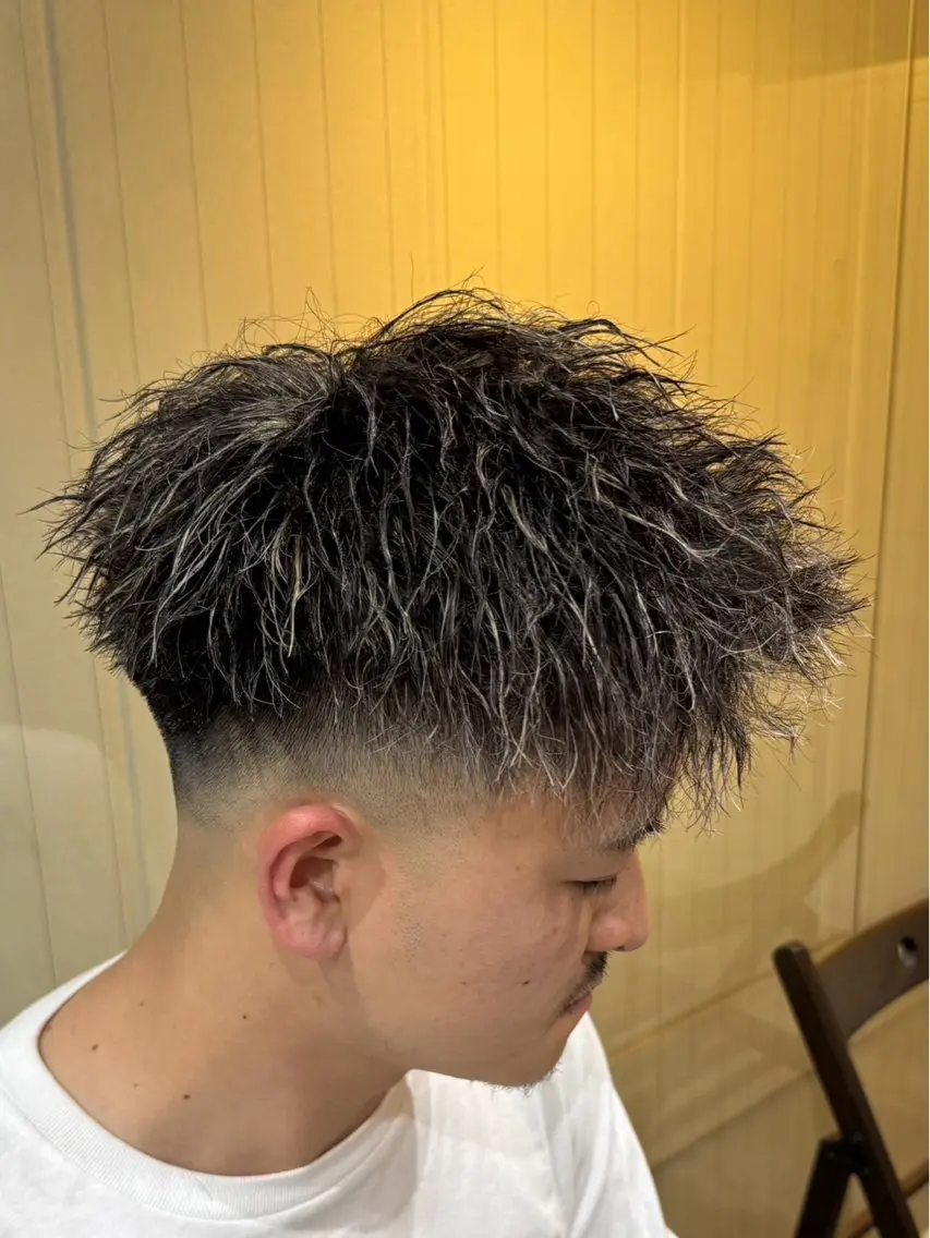 パーマ RISE 長谷川太尊のヘアスタイル