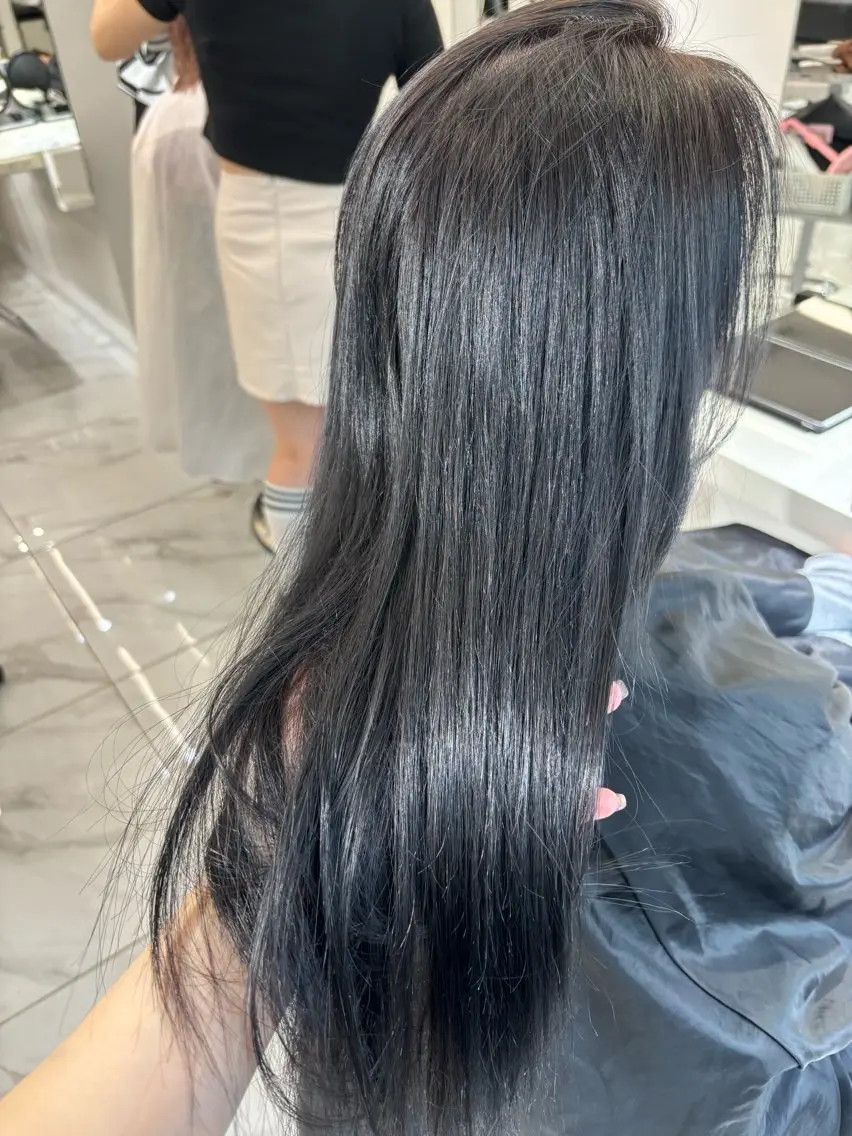 ロング カラー 透明感カラー ヘアカラー 🩶大人韓国ヘア 渋谷/Satsukiのヘアスタイル