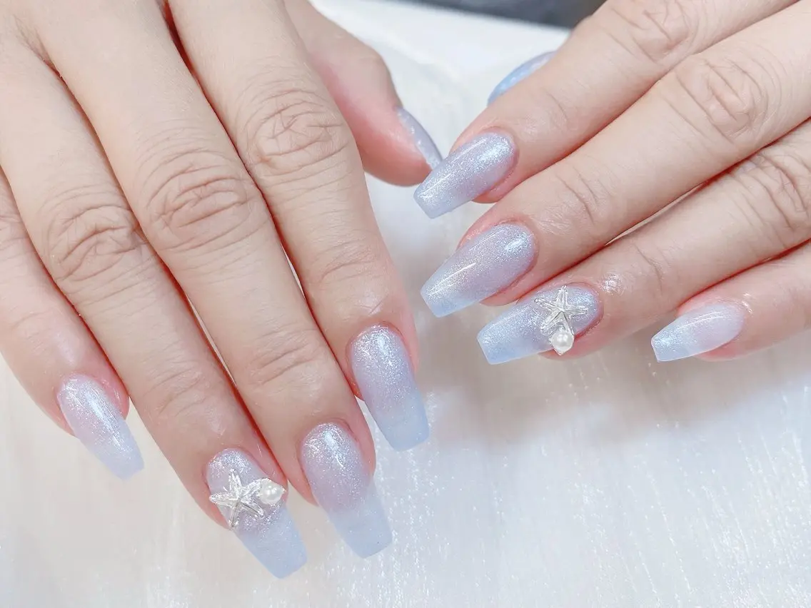 ネイル チークネイル 成人式 フレンチネイル グラデーション 氷ネイル・うるうるネイル ハンドネイル DUO MI nail salonのネイルデザイン