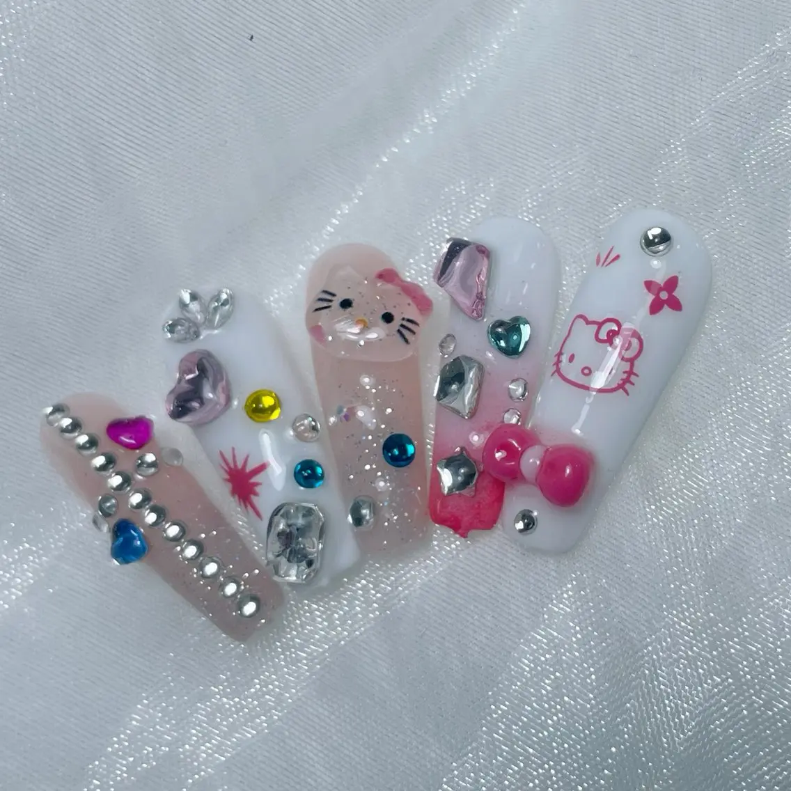 ネイル 成人式 ジェルネイル ネイルチップ ハンドネイル MoMoA Nail ネイル長さ出し専門店のネイルデザイン