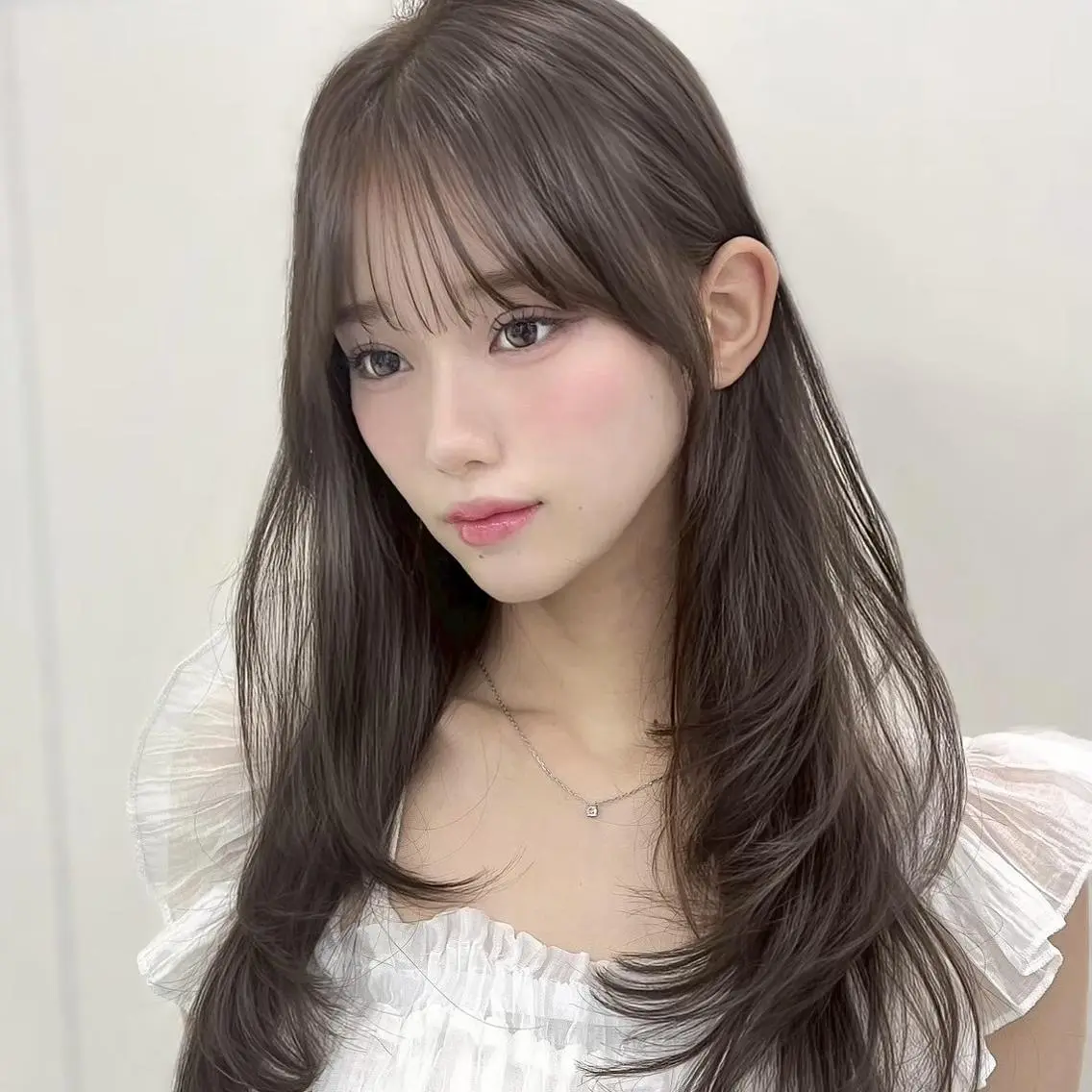 カラー うる艶かわいい🕯️ 🪽TUNE銀座のヘアスタイル