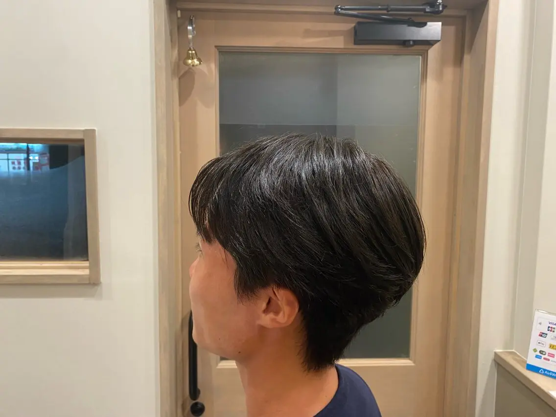 カラー メンズ ヘアカラー GUEST ヒロキのヘアスタイル