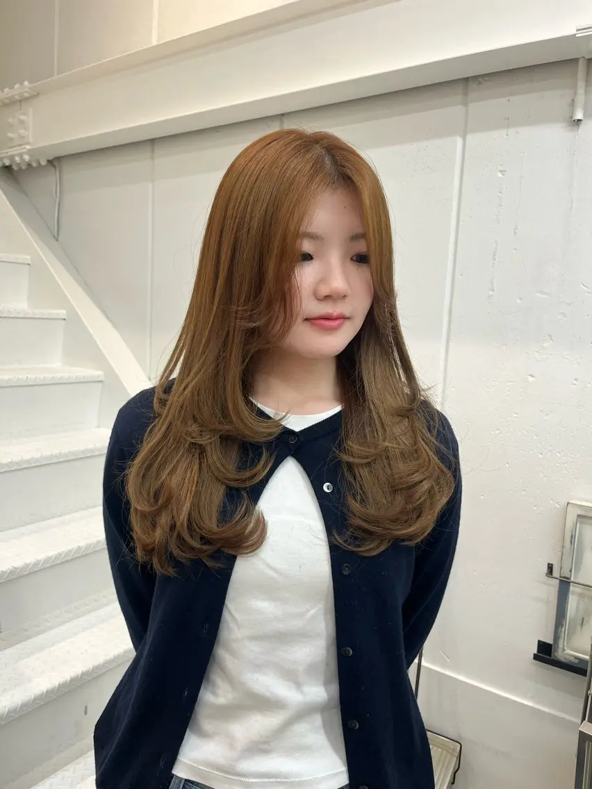 ロング レイヤーカット カット 高山 桃子のヘアスタイル
