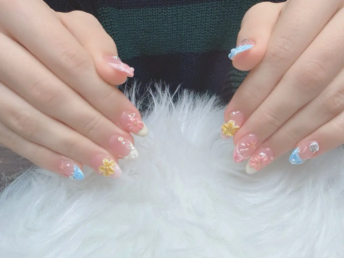 ネイル ハンドネイル タナカ フォンのネイルデザイン