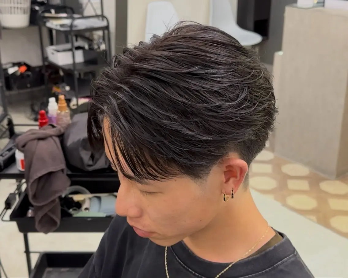 メンズ カット ヘアセット 岡部 琉斗のヘアスタイル