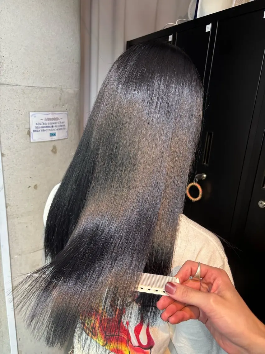 ロング カラー ブリーチ ハイトーンカラー ヘアカラー 落ちる黒 森崎雄斗のヘアスタイル