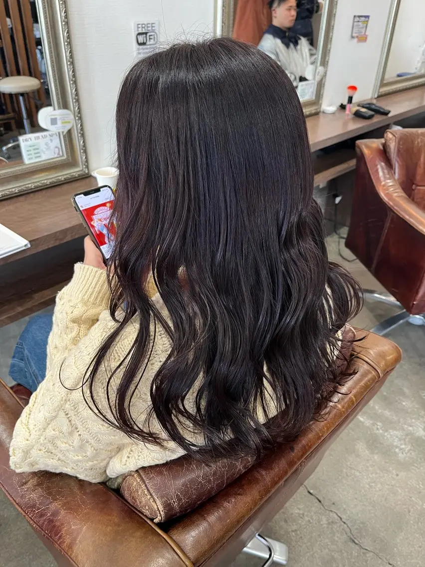 セミロング 🫧透明感カラー× レイヤー🫧HARUのヘアスタイル