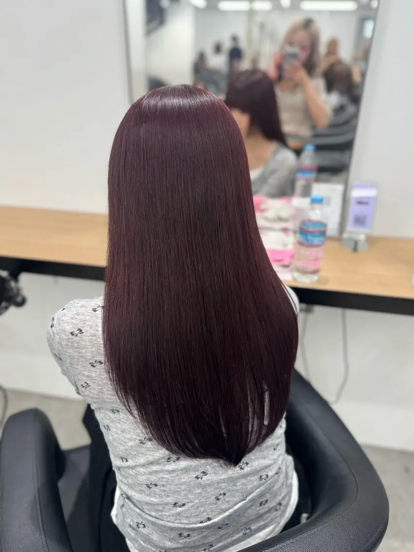 セミロング カラー ヘアアレンジ カット ヘアカラー トリートメント ヘアセット 🤍淡色ピンク&ラベ ンダーYUKI🤍のヘアスタイル