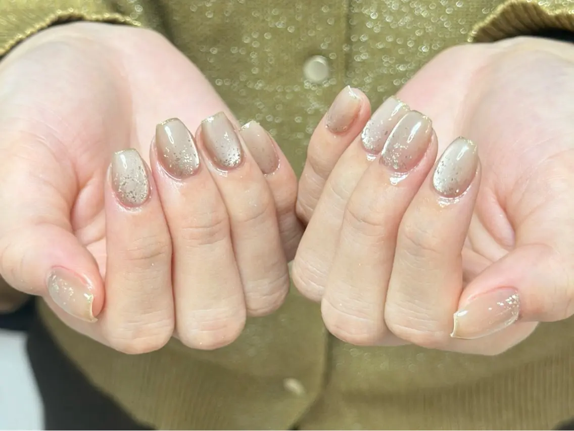 ネイル アートネイル オーロラネイル チークネイル フレンチネイル ガラスフレンチ 🎀YooLi Nail salonのネイルデザイン