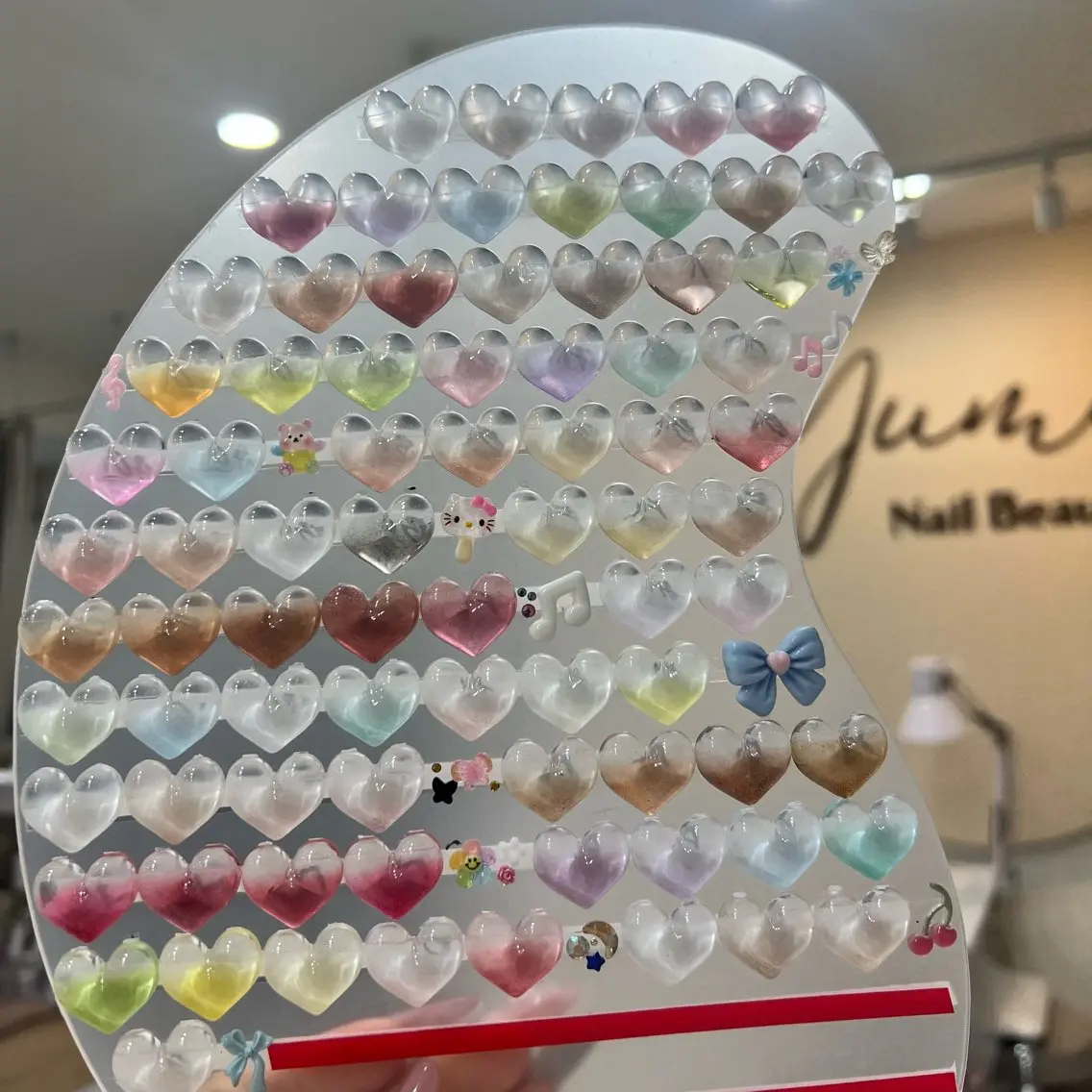 ミディアム ハンドネイル YUME Nail Beautyのネイルデザイン