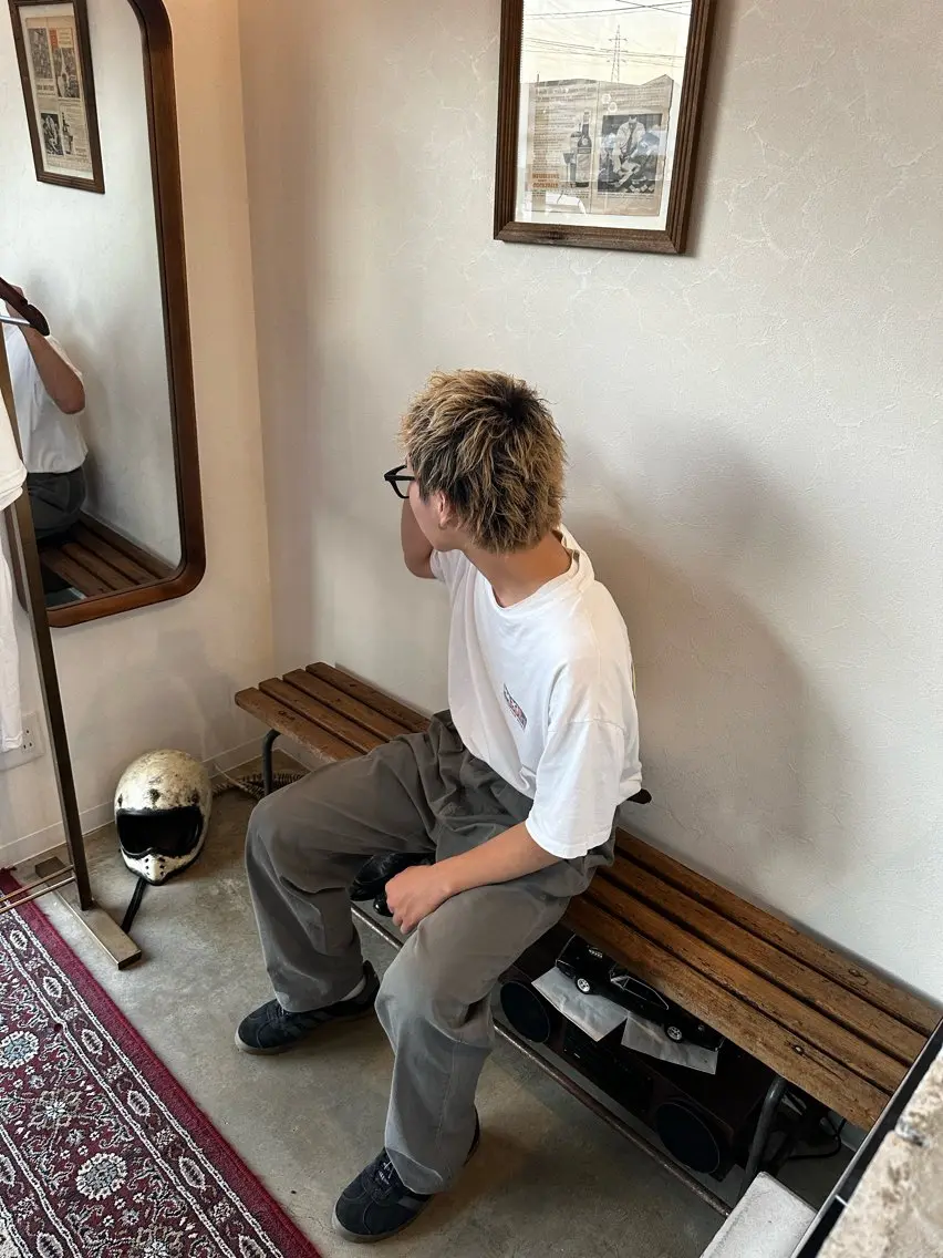 ショート メンズ スパイキーショート ショートヘア 岩村 夏姫のヘアスタイル