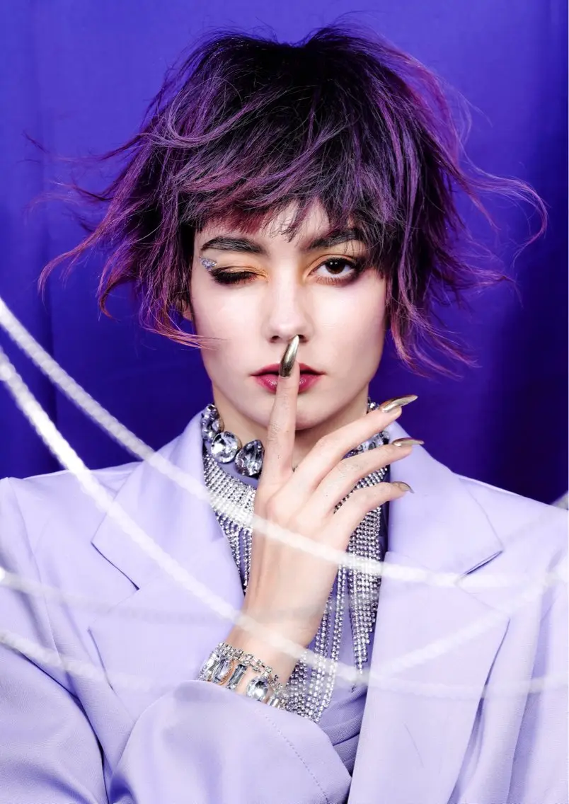 カラー 鈴木 秀征のヘアスタイル