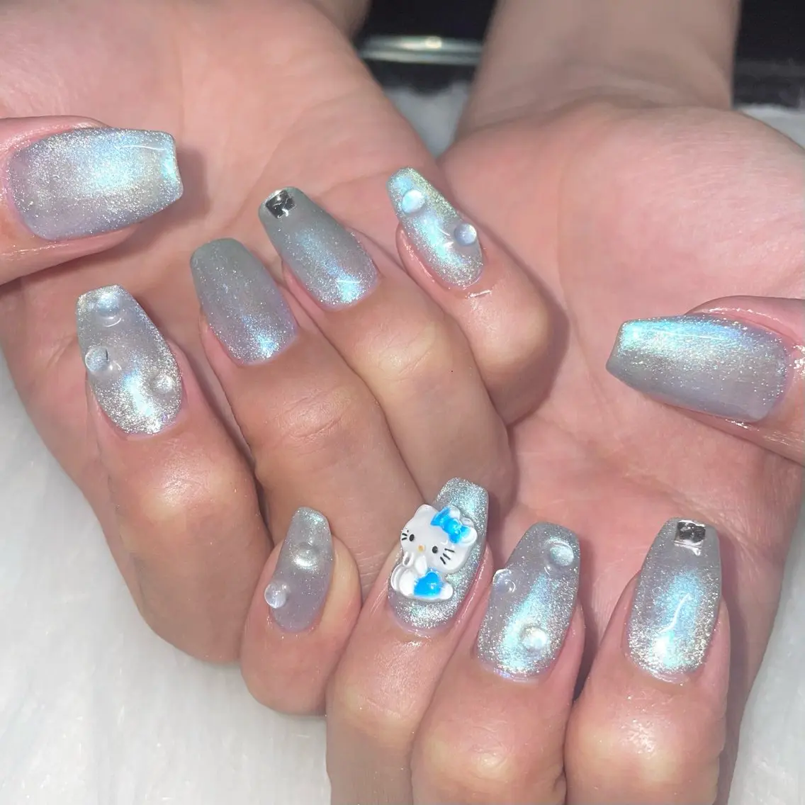 ネイル オーロラネイル ハンドネイル Nail ヌシん家 AKANEのネイルデザイン