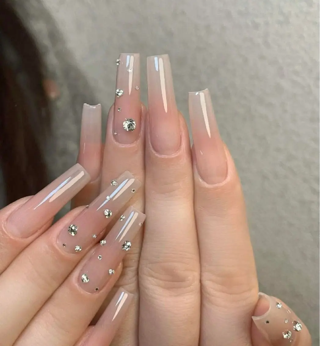 ネイル ボルドー チークネイル 長さ出し フレンチネイル ジェルネイル ハンドネイル VANI Belle Nailのネイルデザイン
