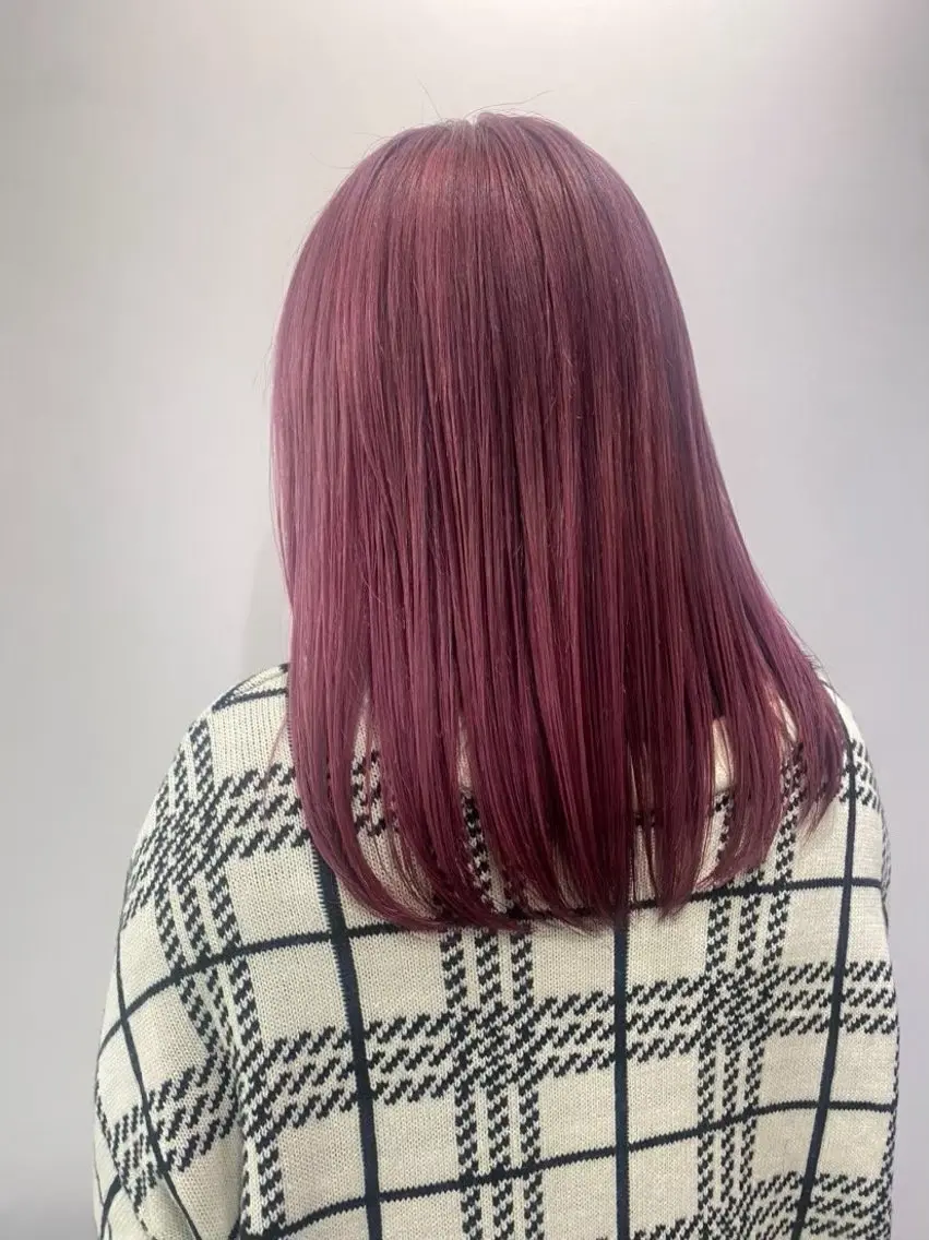 セミロング カラー NANAMI 【Rico】のヘアスタイル