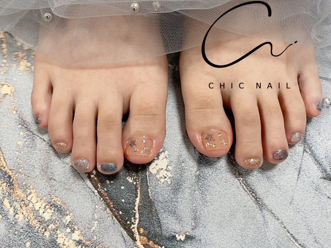 ネイル フットネイル CHIC NailSalonのネイルデザイン