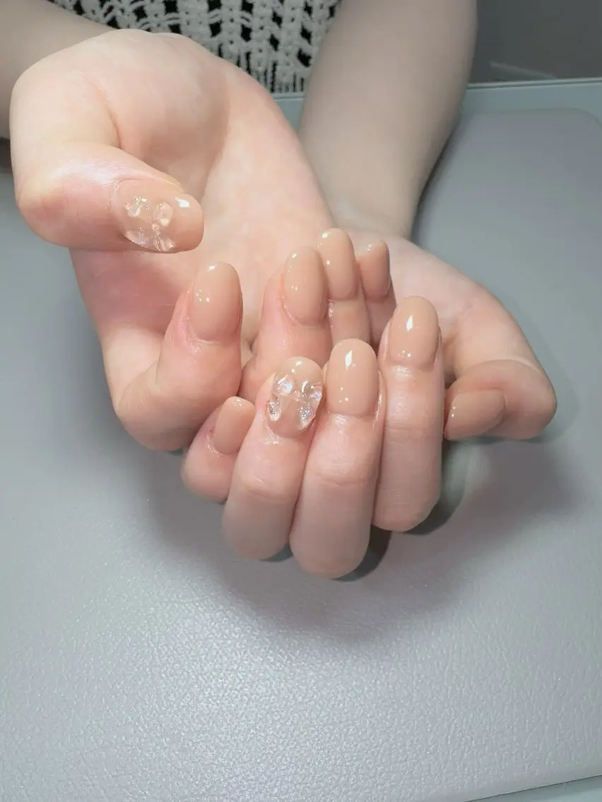 ネイル クリアネイル オフィスネイル リボン シンプルネイル nailsalon urümのネイルデザイン