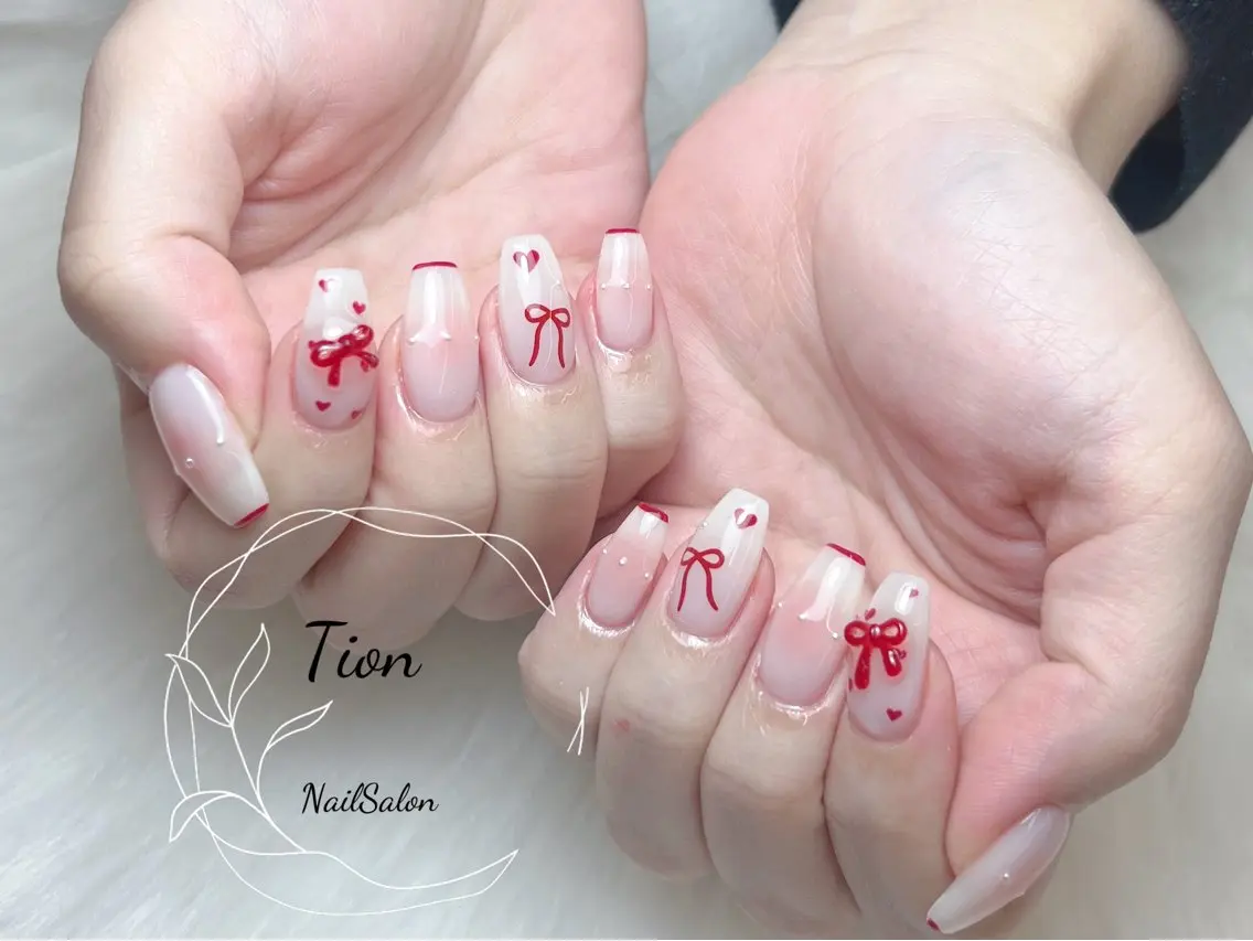 ネイル チークネイル 長さ出し フットネイル フレンチネイル ジェルネイル Nailsalon Tion武蔵小杉店のネイルデザイン