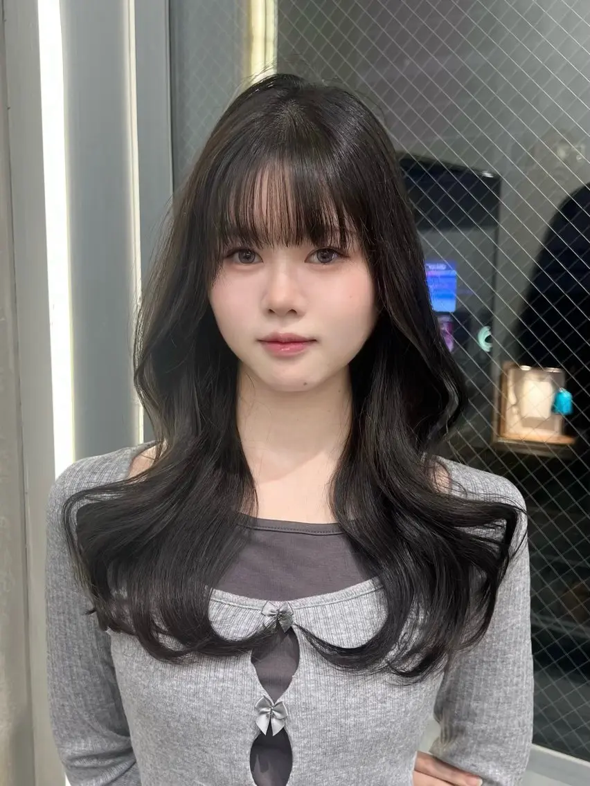 ロング ヘアカラー 韓国ヘア 🇰🇷 natsukiのヘアスタイル