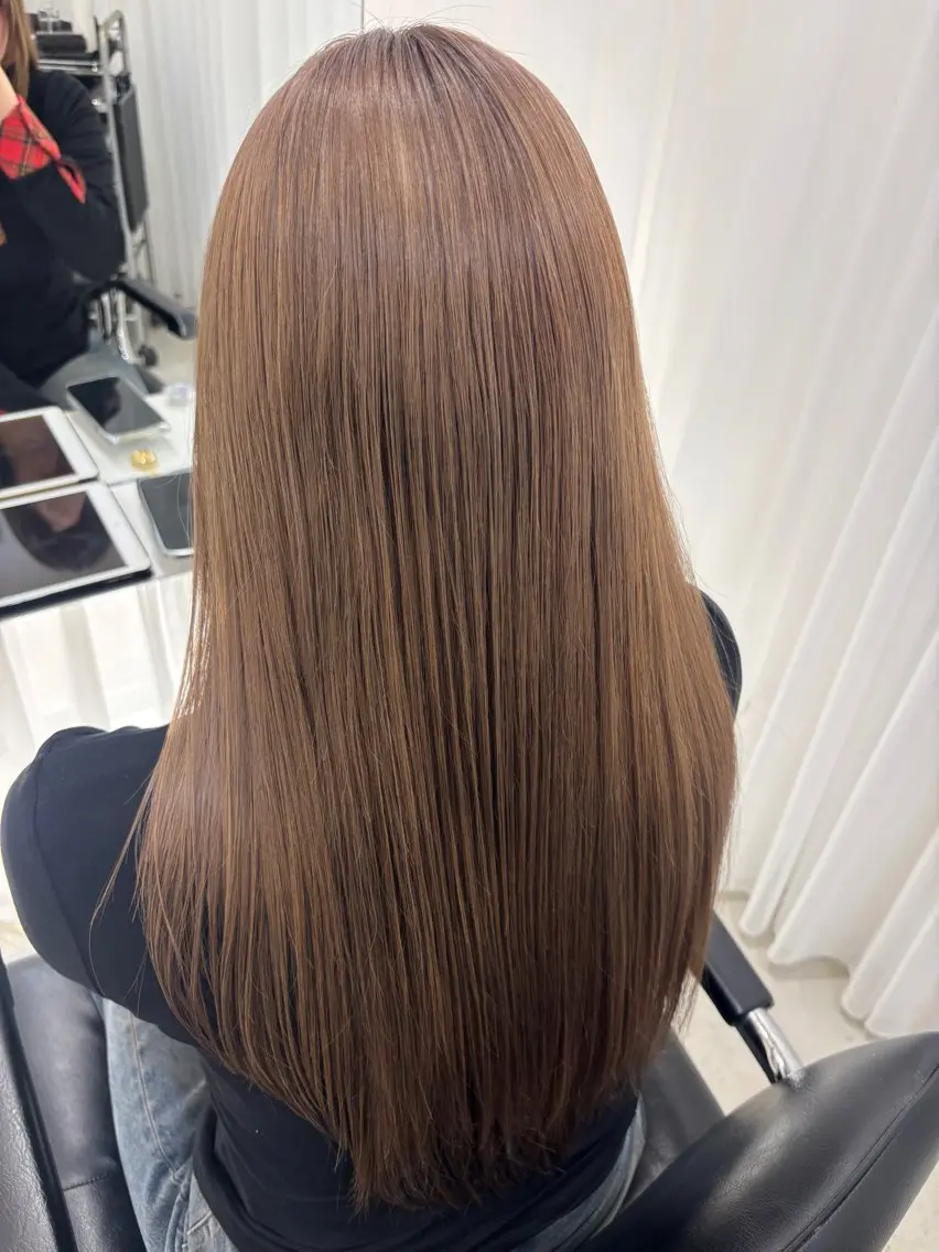 ロング 髙木 藍紗のヘアスタイル