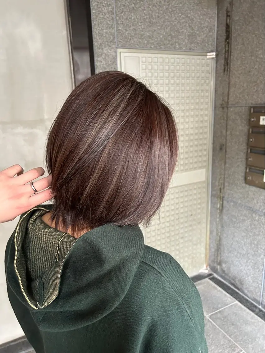 ✨ツヤだし白髪ぼかしカラー✨➕髪質改善トリートメントの写真
