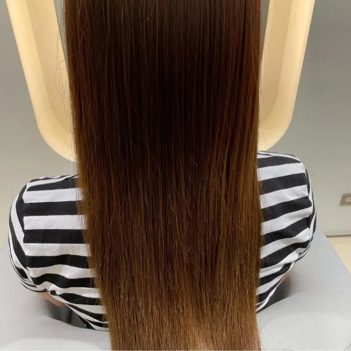 セミロング カラー 縮毛矯正 堀井 凌平のヘアスタイル
