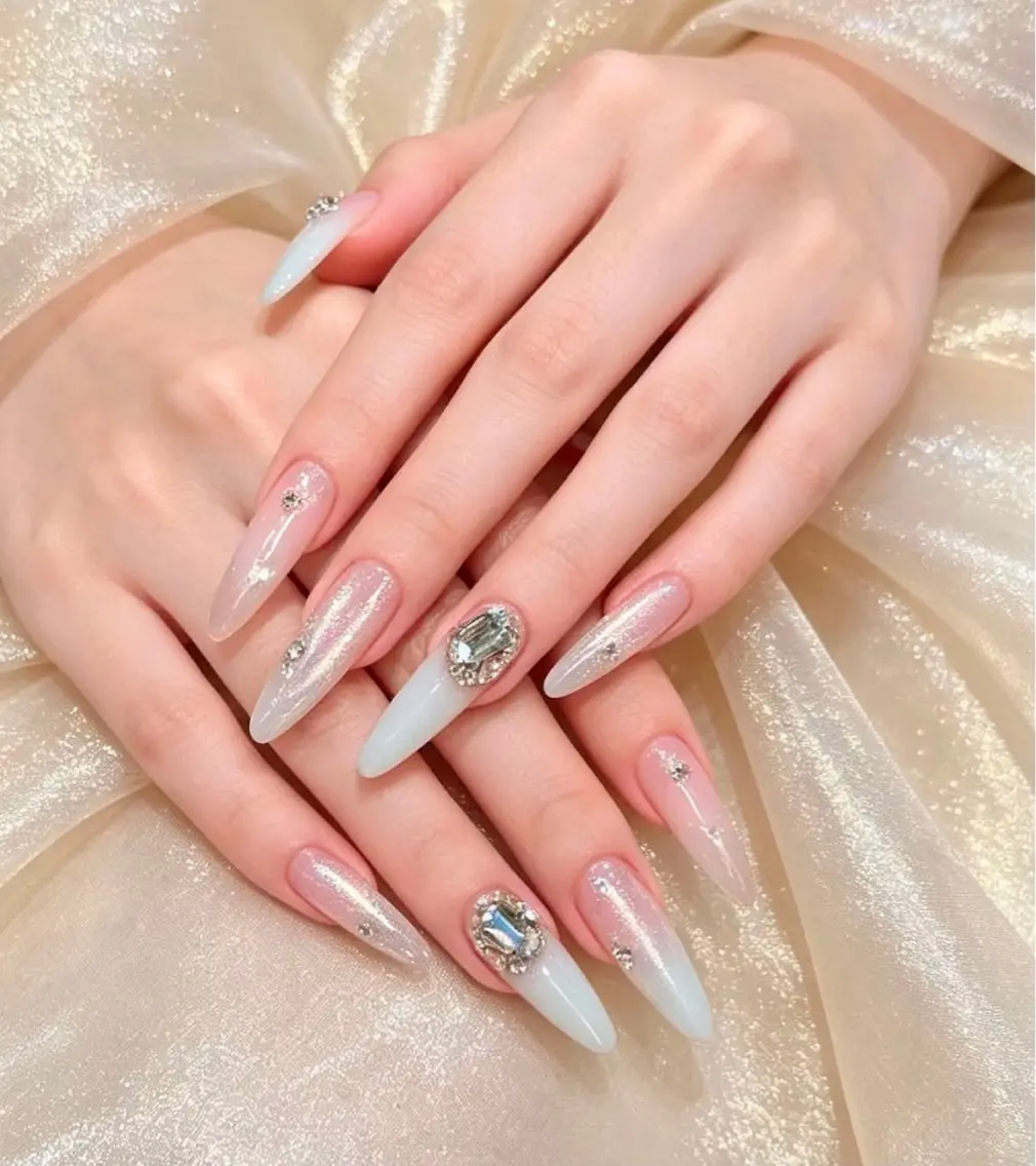 ネイル Melia Nailsのネイルデザイン