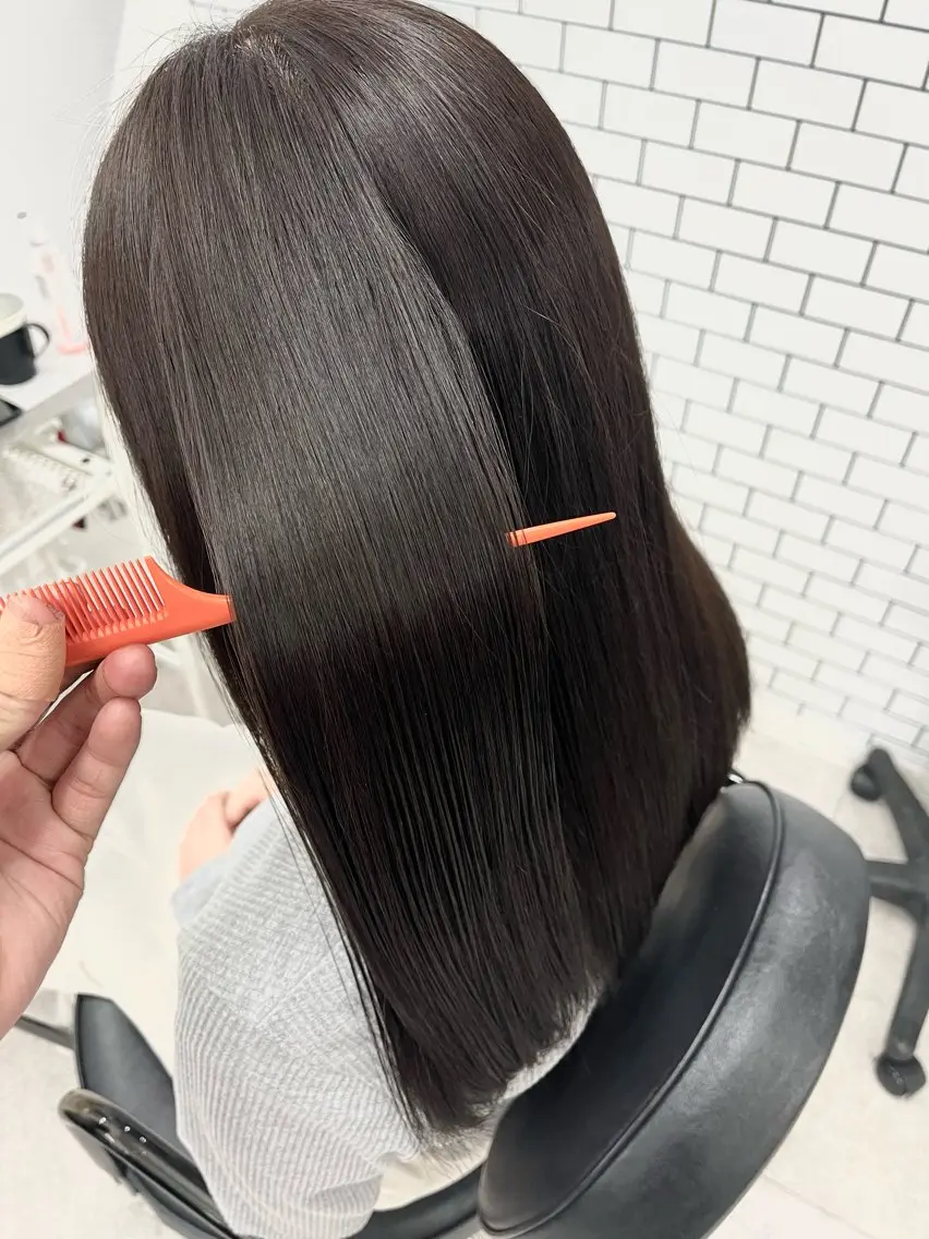 ミディアム 艶カラー推し! なかはらあかりのヘアスタイル