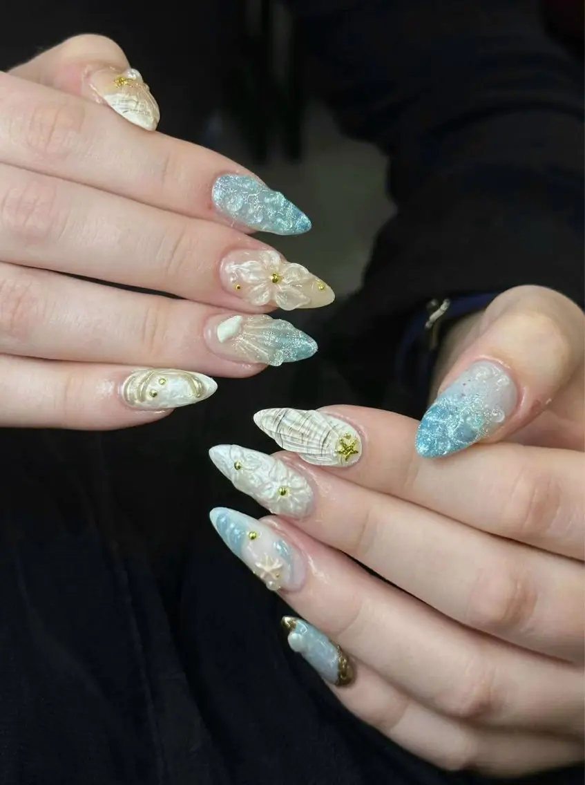 ネイル Iconic Nailのネイルデザイン