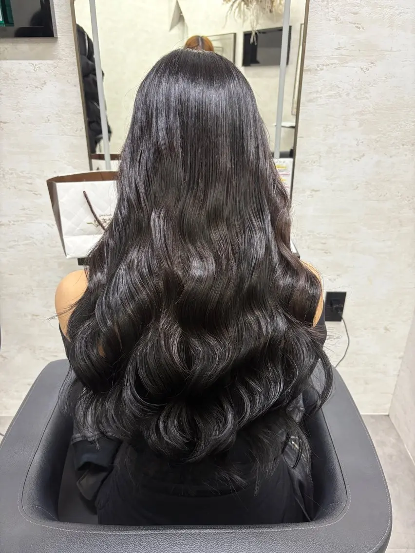 ロング シールエクステ エクステ エクステ ブリーチなしカラー ダブルカラーエクステのヘアスタイル