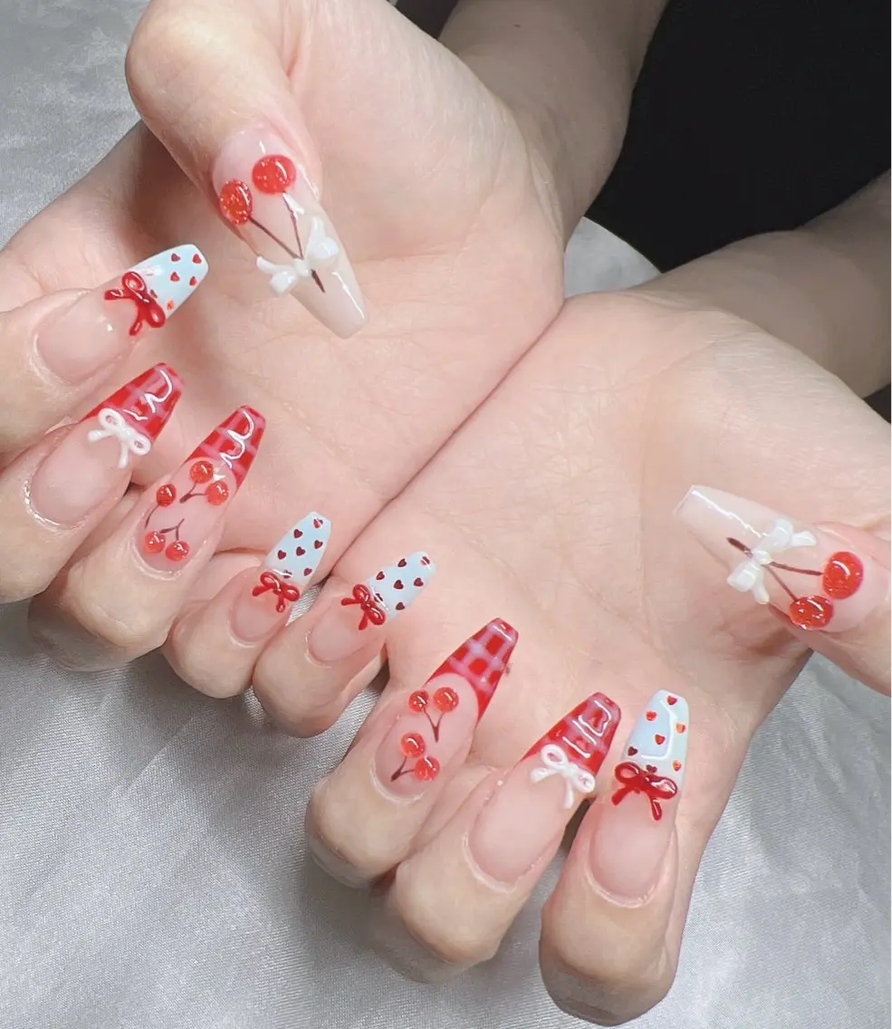 ネイル 長さ出し グラデーション キラキラネイル マグネットネイル ニュアンスネイル Lee Nails チップ長さだし専門店のネイルデザイン