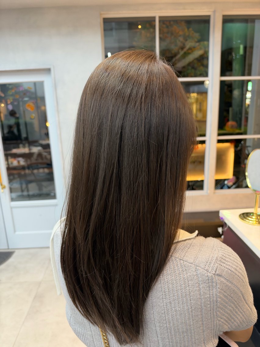 ロング カラー 透明感カラー イルミナカラー 髪質改善 ヘアカラー トリートメント ✂︎髪質改善・ Yuitoのヘアスタイル
